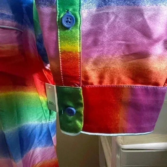 Nordstrom BP Size M Satin Pajama Top Shirt Red Multi Rainbow Ombre NEW - Picture 9 of 11